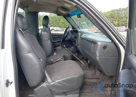 2002 Chevrolet Silverado 1500 Commercial from USA, damaged, VIN 1GCEC14W22Z181487